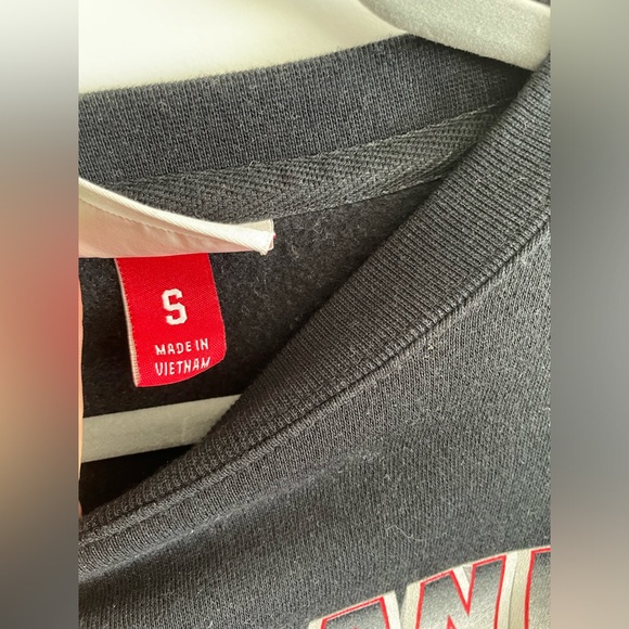 Mitchell & Ness Portland Trailblazers sweatshirt - Picture 2 of 5